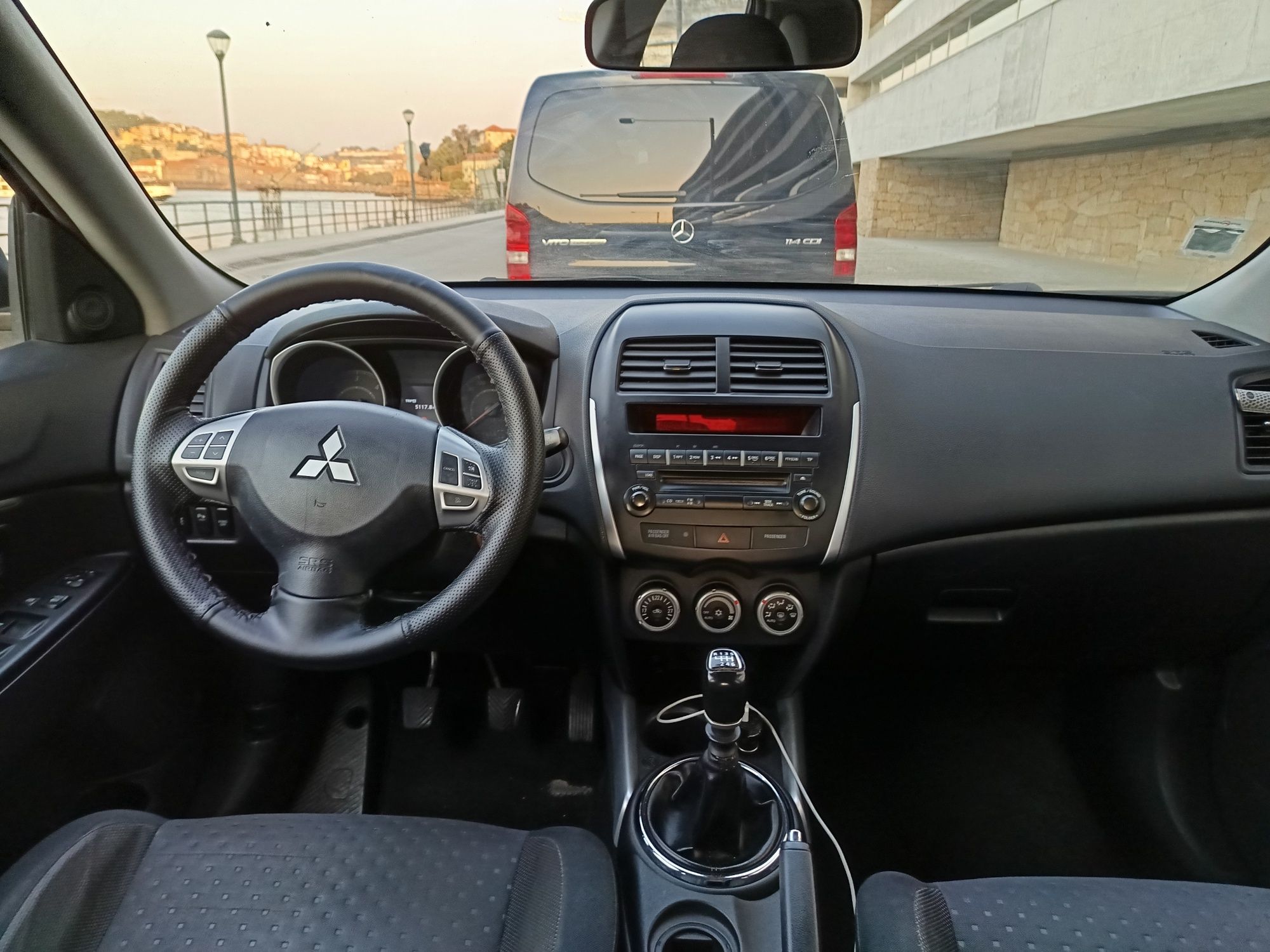 Mitsubishi ASX versão GAO - 1.8 DID (150cv)