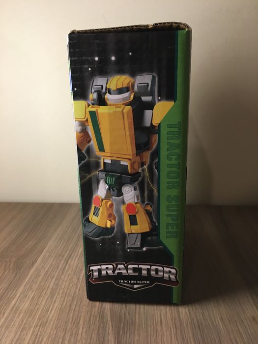 Trator Transformer novo