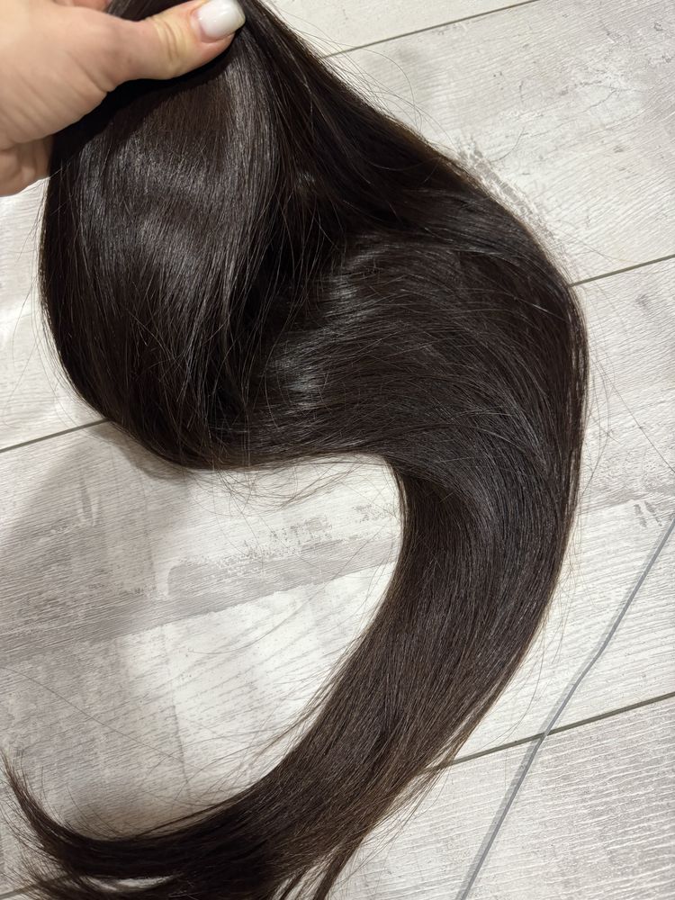 Продам натуральные волосы для наращивания  72 см