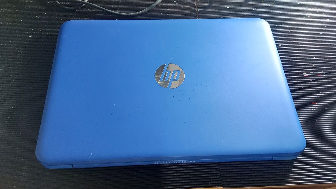 Portátil HP 13 c000np