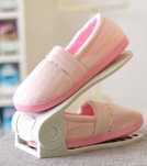 Plastikowy organizer na buty