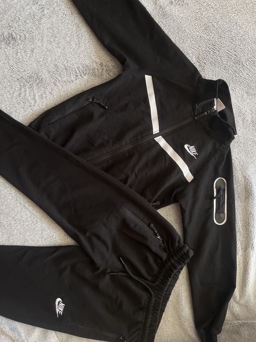 Костюм Nike 146 см на хлопчика