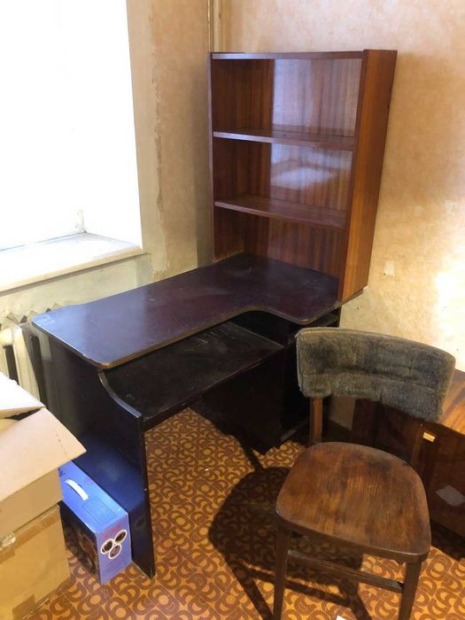 Старі, але міцні меблі - безкоштовно