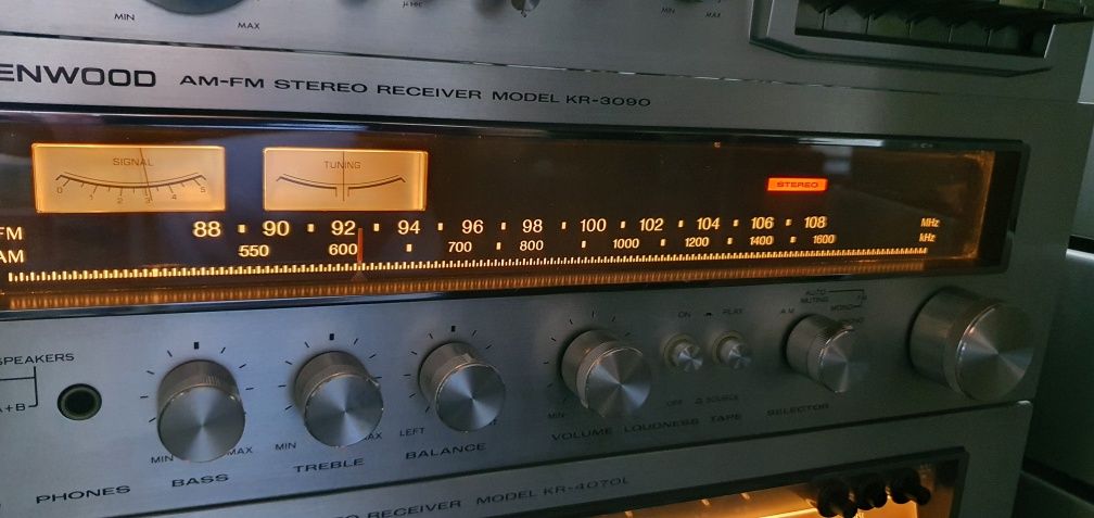 Amplituner KENWOOD KR 3090 plus kolumny YAMAHA
