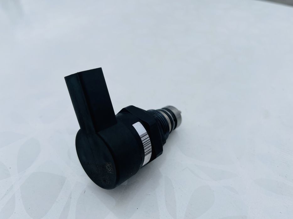 Регулятор давления топлива BMW 3 E46 0281002481 М47н 2.0 дизель Рест