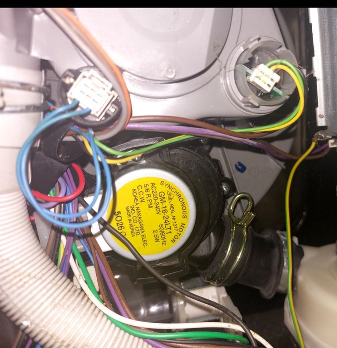 Запчастини для Посудомийка BEKO DIS 28020