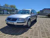VW Passat B5 fl kombi 1.6 2001 r.  B/G