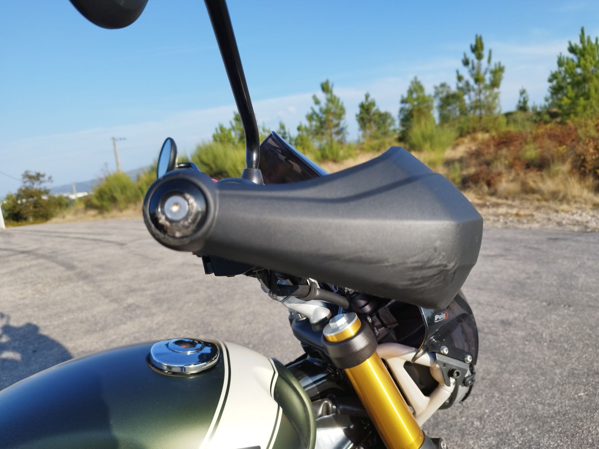 Triumph Scrambler 400X