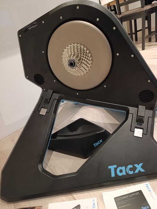 Trenażer tacx neo 2 smart