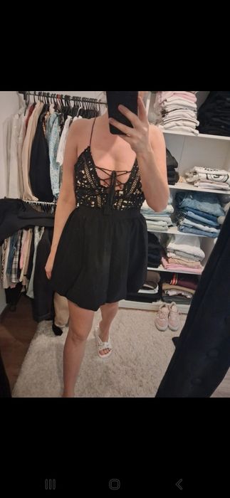 Koronkowy top mochy s 36 czarny beżowy