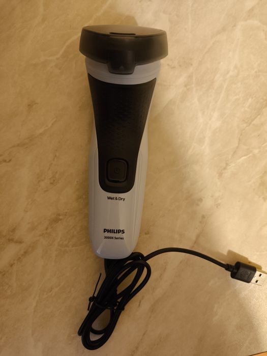 Бритва  Philips series 3000,1000