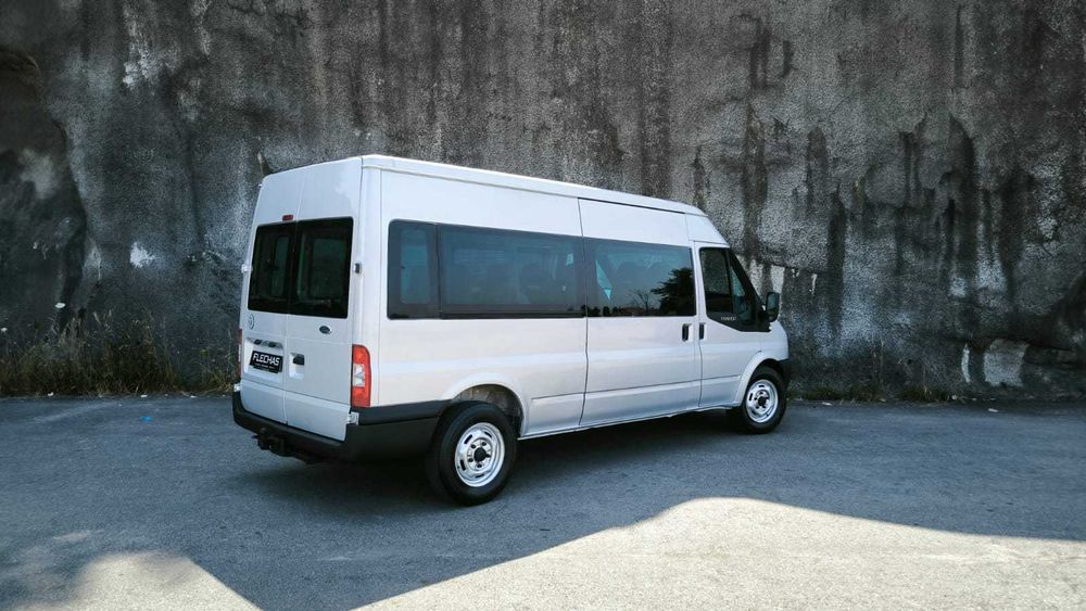 Ford Transit 9 Lugares