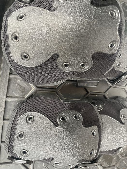 Комплект тактичні Наколінники і Налокітники оригінал Італія