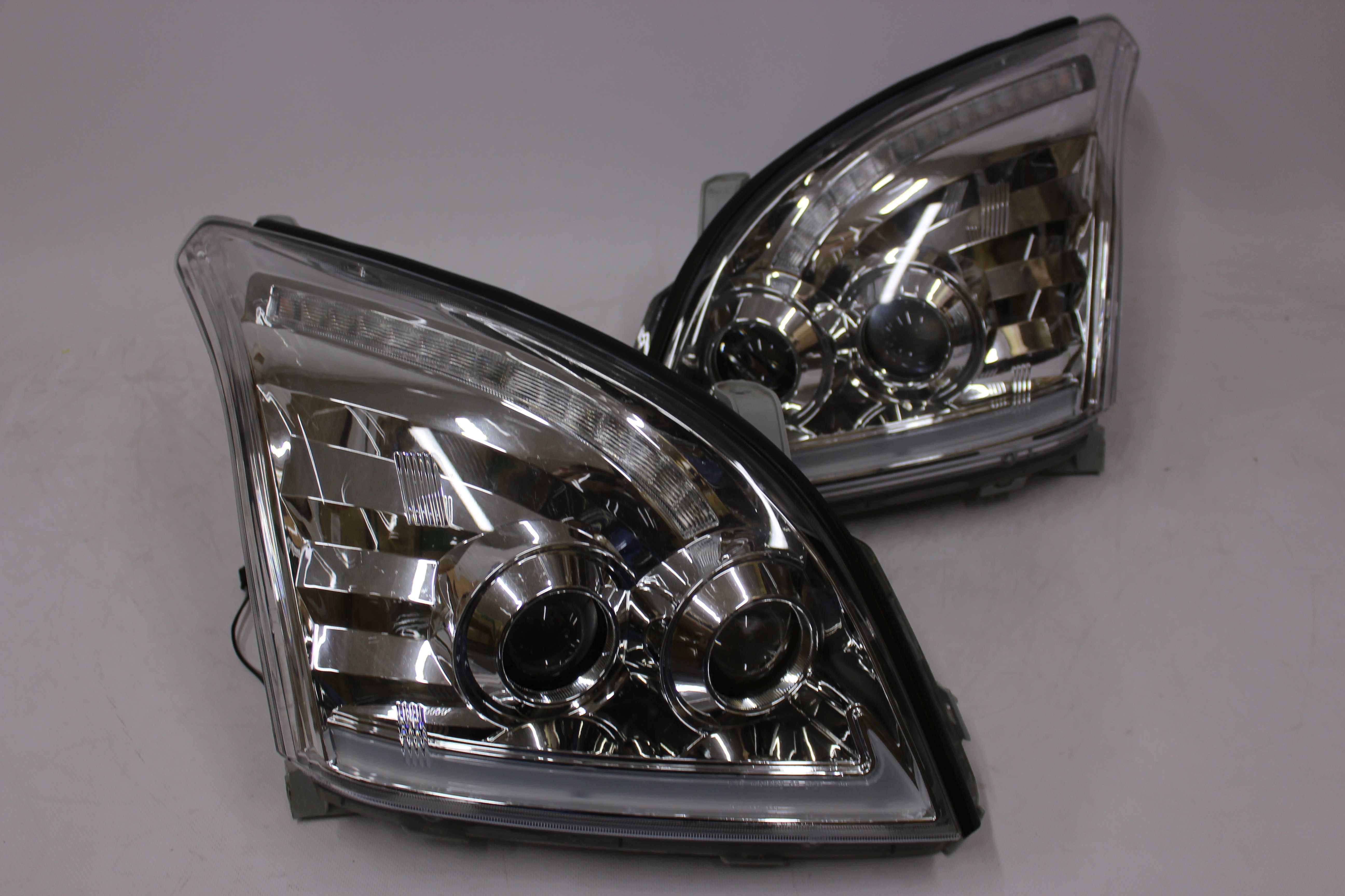 Lampy przednie przód TOYOTA LAND CRUISER 120 r. 03-09 LED BAR DYNAMIC
