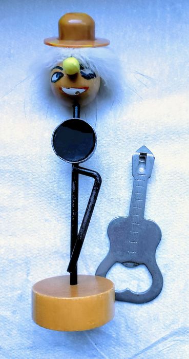 Otwieracz do kapsli artystyczny gitarzysta