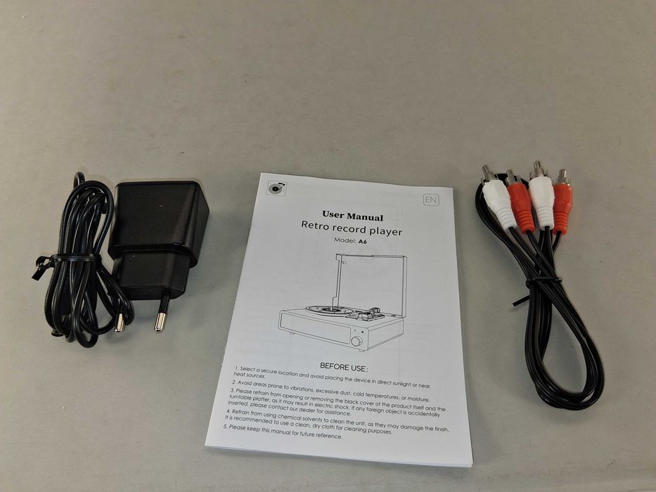 C253 Odtwarzacz A6 Retro Music System z USB i Głośnikami Styl Vintage