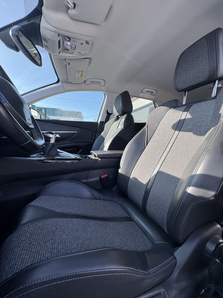 Peugeot 3008 1.2 PureTech Allure 130cv