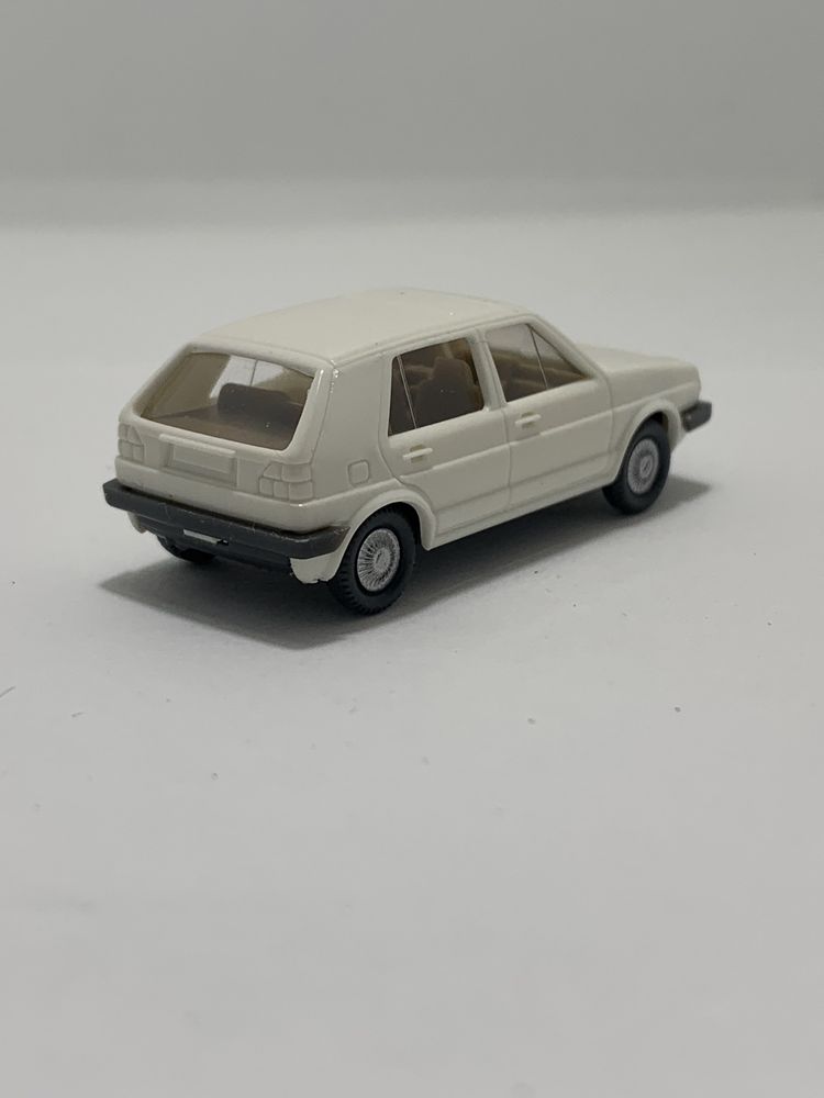 Volkswagen Golf da Wiking escala 1:87