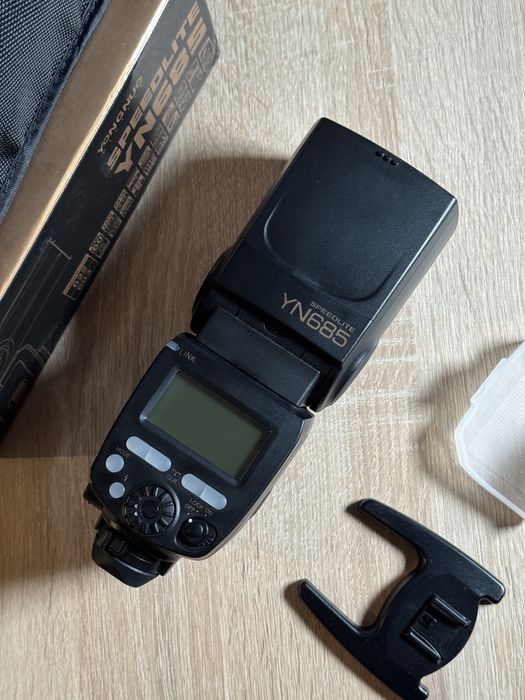 Спалах Yongnuo YN685