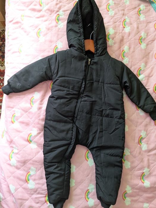Комбінезон 3-6 місяців демі. На флісі.