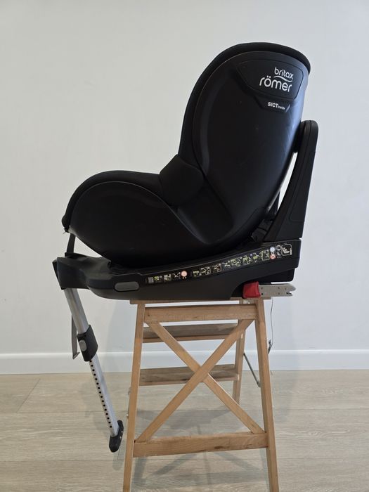 Fotelik Britax Romer Dualfix M i-SIZE