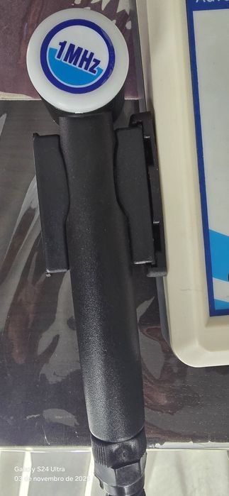 Ultrassom de 1mhz e 3mhz.