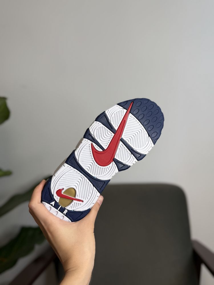 Стильні кросівки Nike Air Uptempo  (FV5371-100) оригінал - 37.5, 38.5