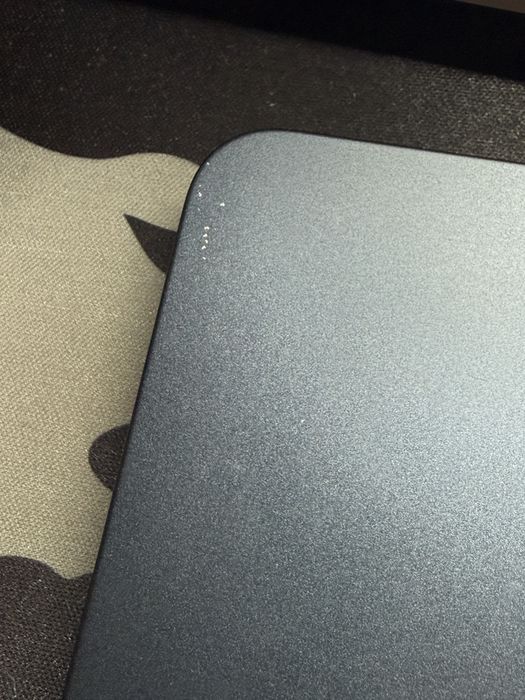 MacBook Air 13.6 M2 8/256 2022 в отличном состоянии