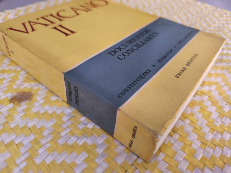 VATICANO II - DOCUMENTOS CONCILIARES
Constituições – Decretos -Declara