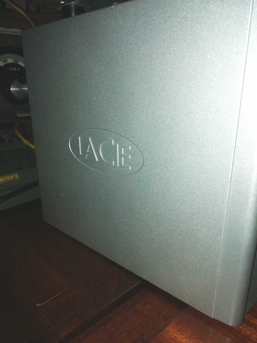 NAS LACIE - 4 discos de 1TB