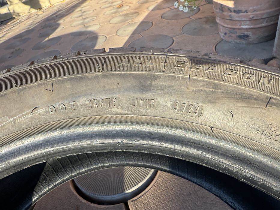 Шини 225 50 18 goog yeer  run-flat