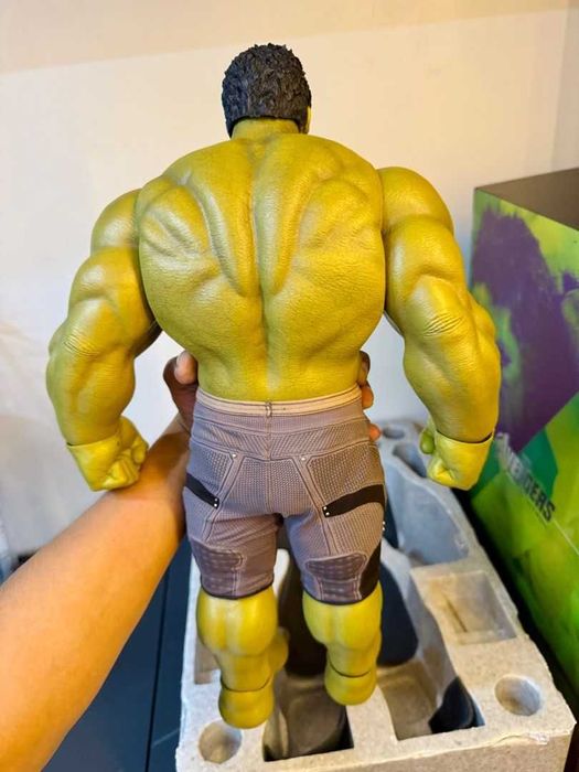 Figura Hot Toys Age of Ultron Hulk