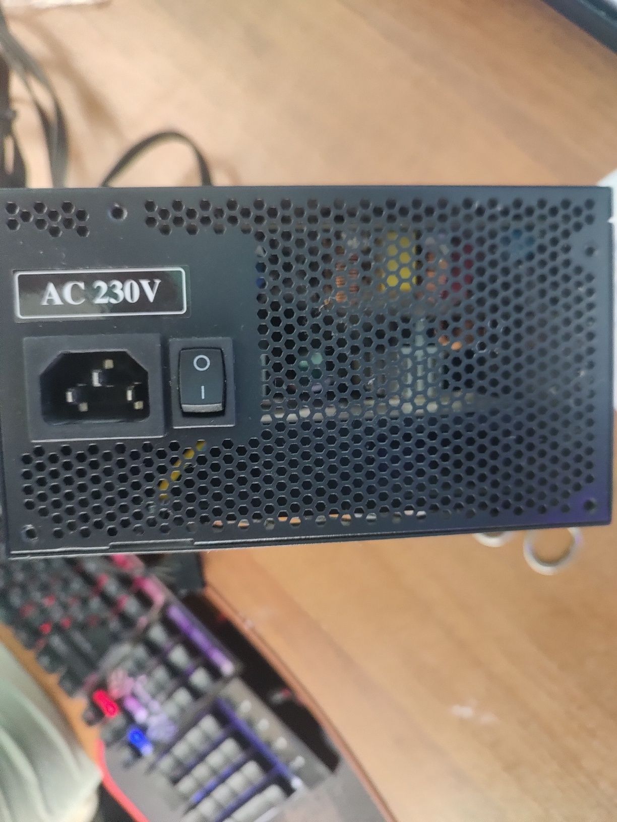 блок живлення 1stPlayer PS-700FK 700W.