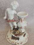 Capodimonte - ceramiczny wazonik z lat 80-tych XX wieku