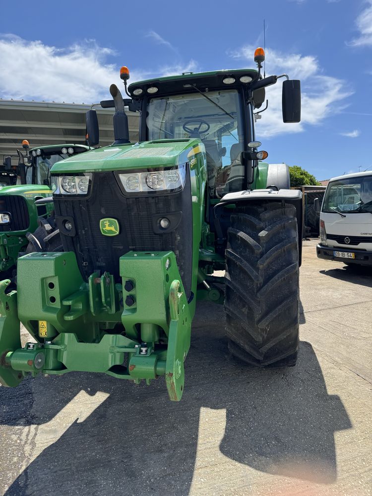 John Deere 8370R