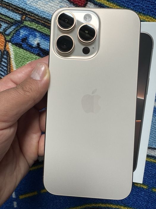 iPhone 16 Pro Max 256GB Sobremesa