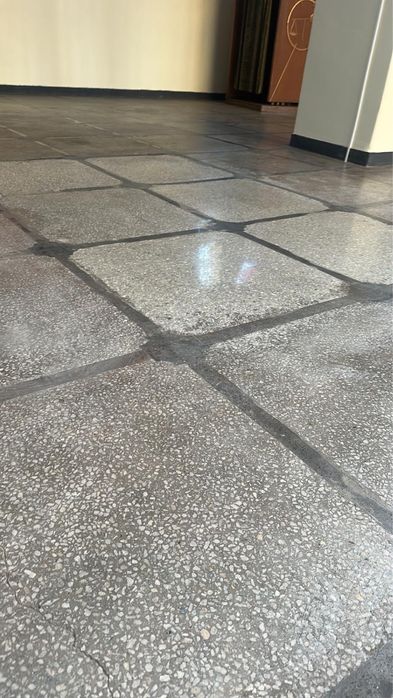 Szlifowanie betonu polerowanie renowacja lastryko usuwanie  subitu