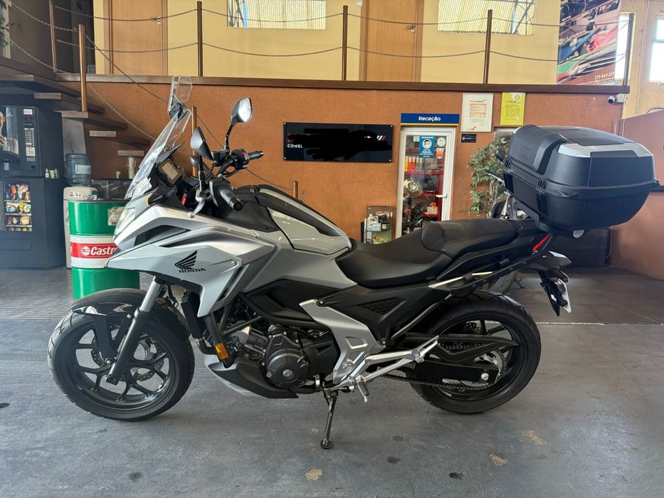 Honda NC750x 2024