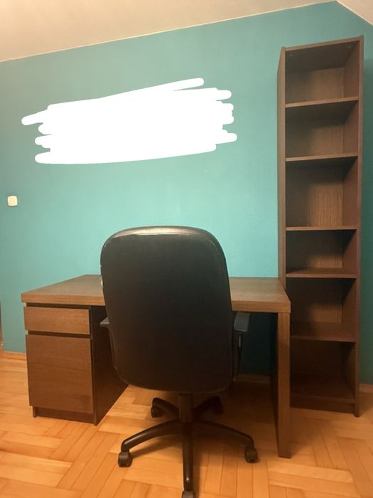 Biurko MALM Ikea, regał BILLY Ikea + fotel gratis