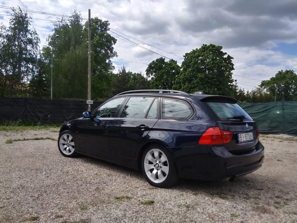 Samochod  BMW e91 320d