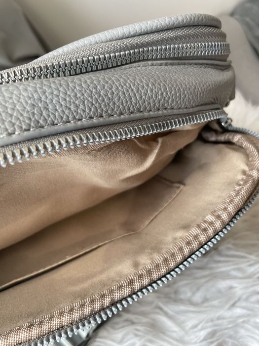 Nowa szara 3-komorowa listonoszka