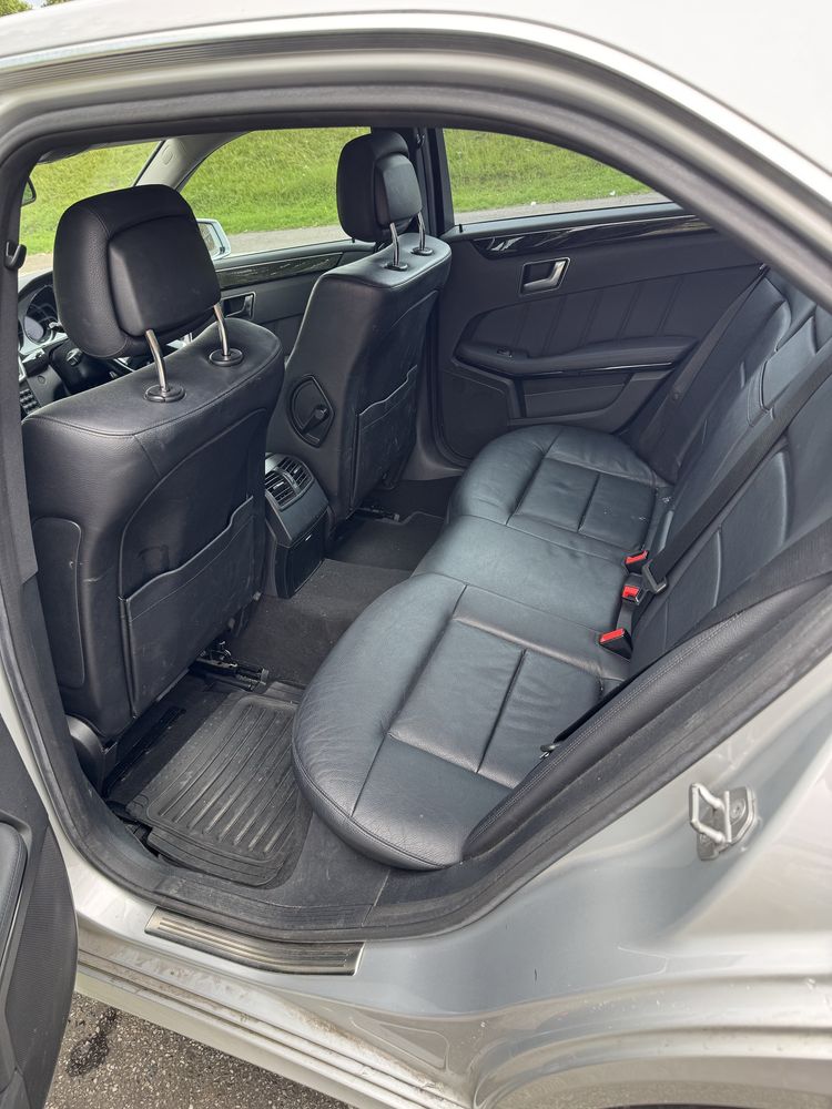 Mercedes E220, w212, 2011 rok, Anglik