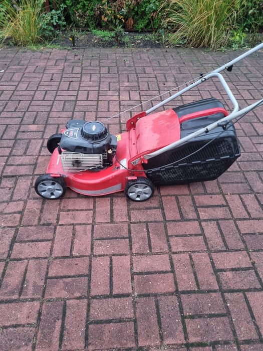 Kosiarka spalinowa briggs and stratton