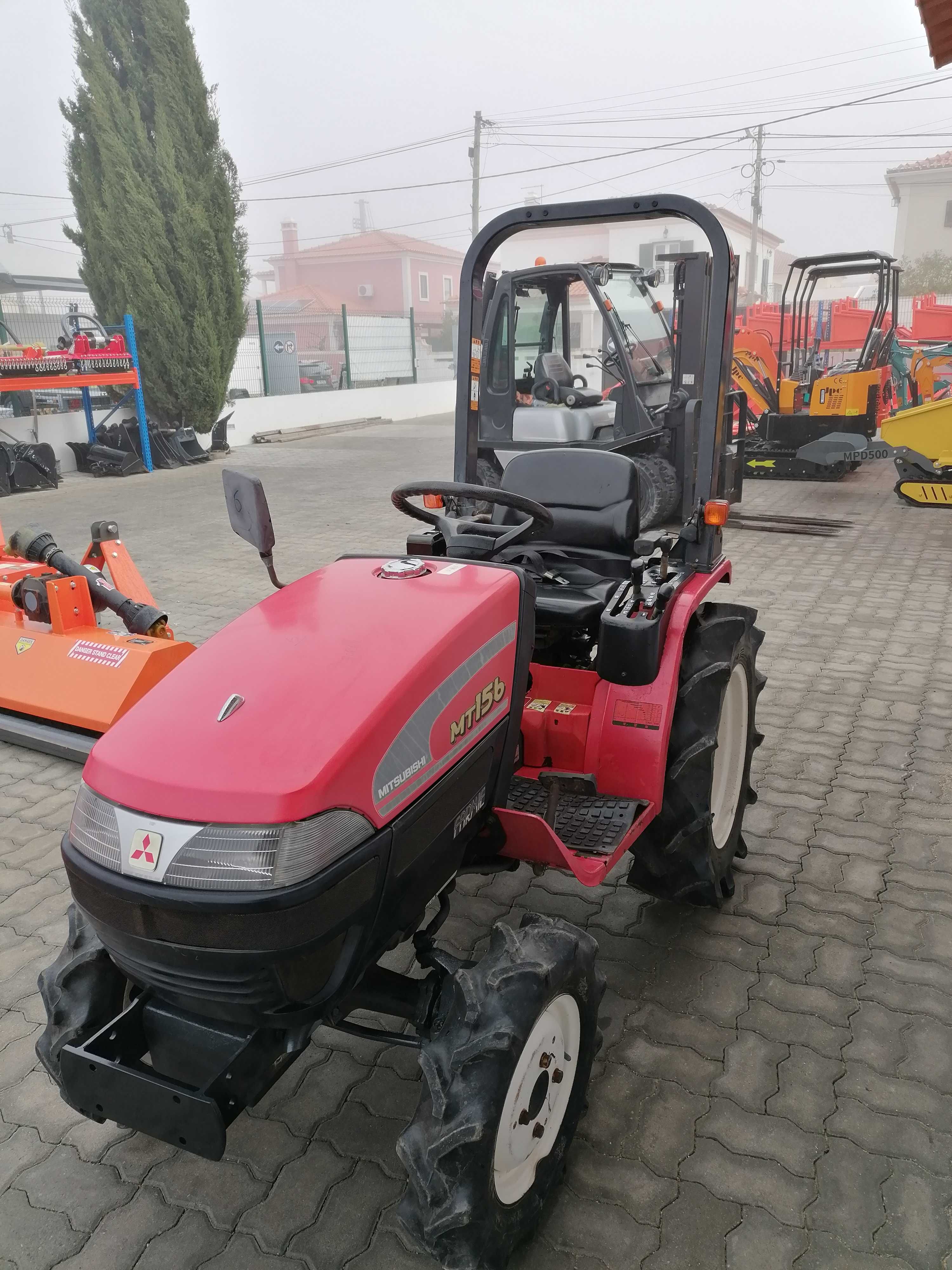 MITSUBIHI MT156, 4x4 21 cv