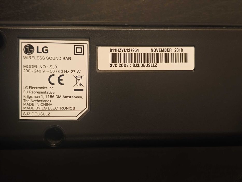 Soundbar LG SJ3 - 2.1, 300W, em bom estado