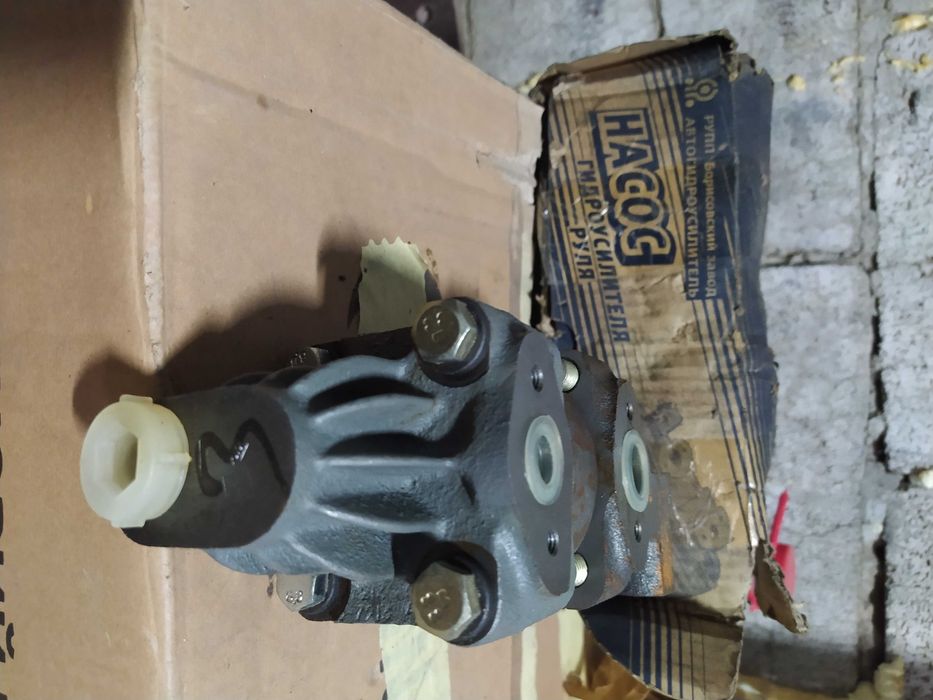 Насос гидроусилителя руля ГУР ЗИЛ