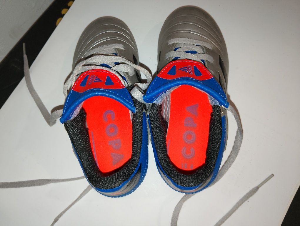 Buty korki adidas 28