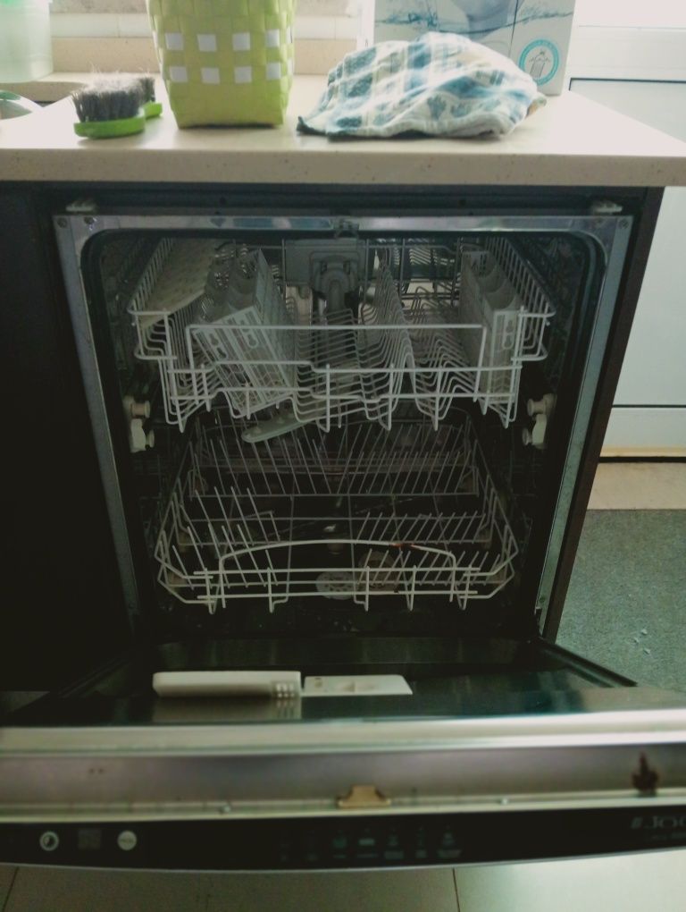 Máquina de lavar loiça marca jocel