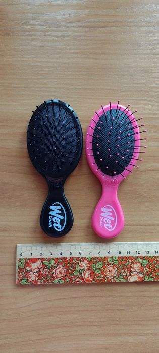 Wet Brush Original Mini szczotki do włosów - 2 sztuki różowa i czarna