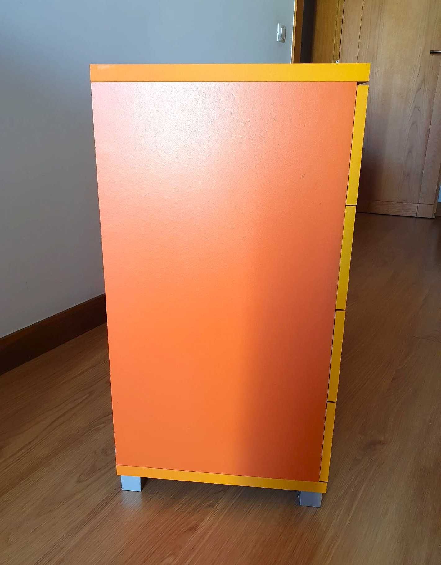 Cómoda de Quarto – 8 gavetas - cor de laranja
